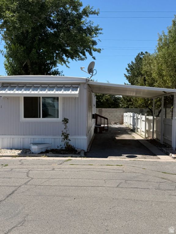597 N STATE ST ##31, Orem, UT 84057 — photo 2
