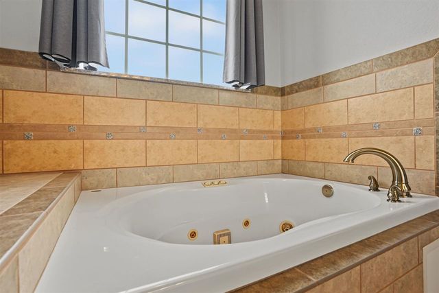 341 SW Deyo Landing Loop, Cache, OK 73527