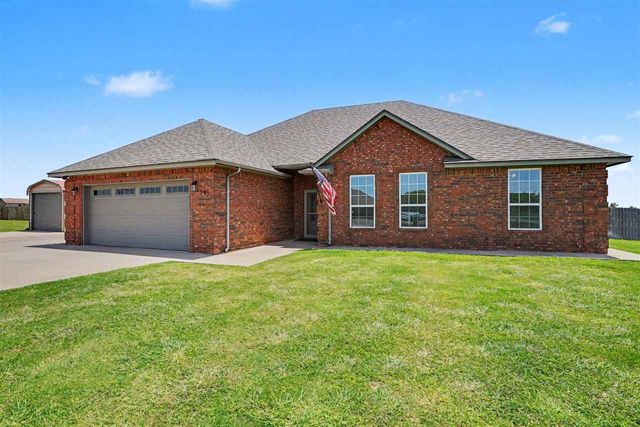 341 SW Deyo Landing Loop, Cache, OK 73527