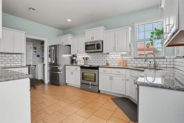 341 SW Deyo Landing Loop, Cache, OK 73527