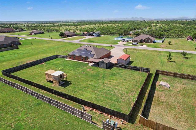 341 SW Deyo Landing Loop, Cache, OK 73527