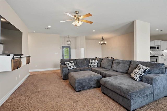 341 SW Deyo Landing Loop, Cache, OK 73527