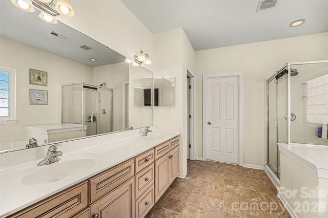 10907 Huntington Meadow Lane, Charlotte, NC 28273