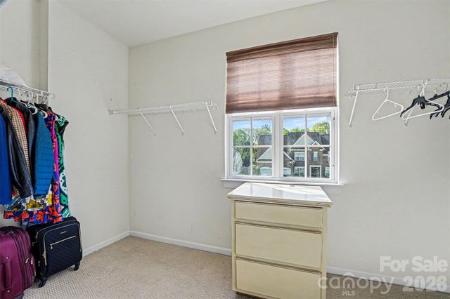 10907 Huntington Meadow Lane, Charlotte, NC 28273