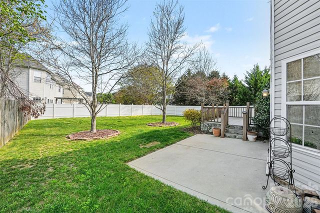 10907 Huntington Meadow Lane, Charlotte, NC 28273