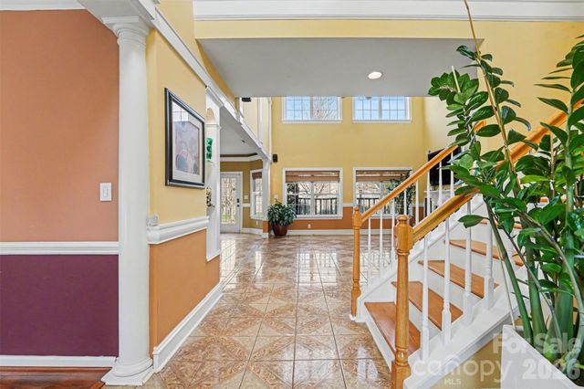 10907 Huntington Meadow Lane, Charlotte, NC 28273