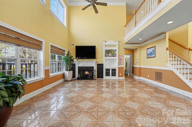 10907 Huntington Meadow Lane, Charlotte, NC 28273