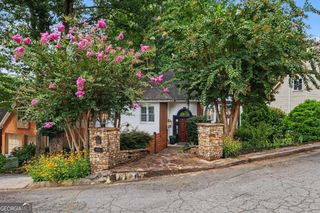 906 Heritage Place, Decatur, GA 30033