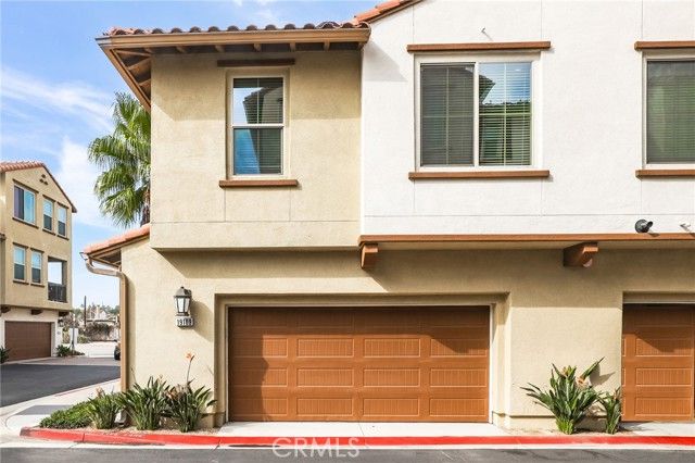 19109 Azul Lane, Huntington Beach, CA 92648