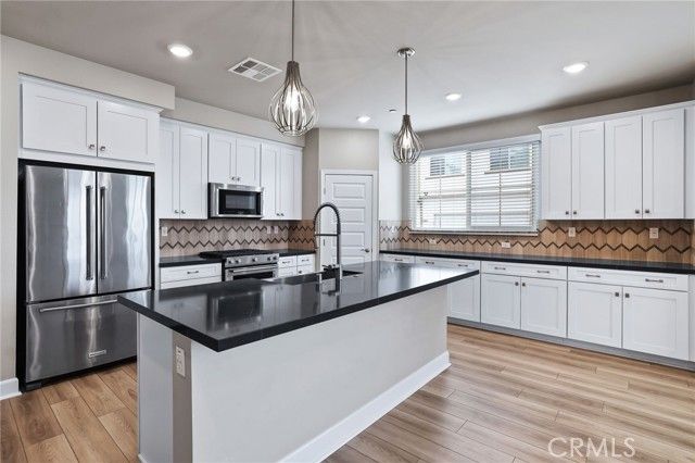 19109 Azul Lane, Huntington Beach, CA 92648