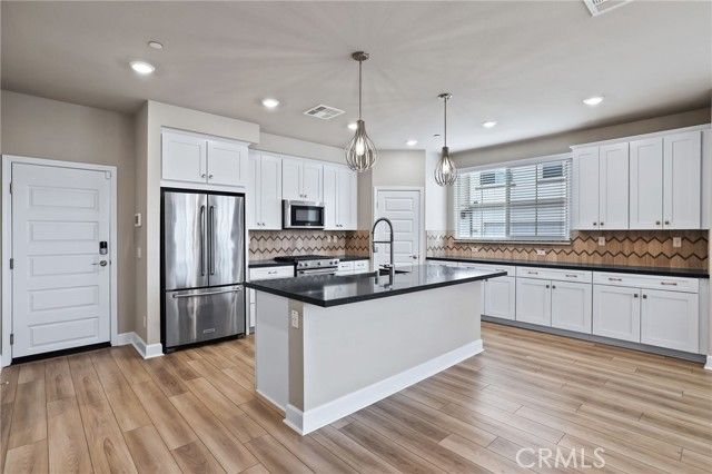 19109 Azul Lane, Huntington Beach, CA 92648