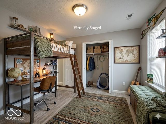 3713 Foxtail Drive, Indianapolis, IN 46235