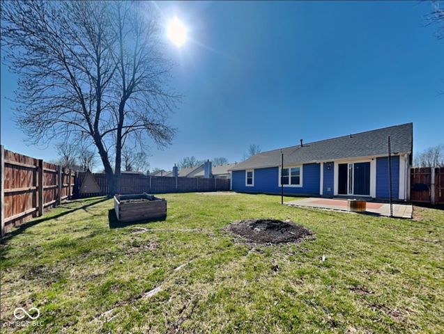 3713 Foxtail Drive, Indianapolis, IN 46235