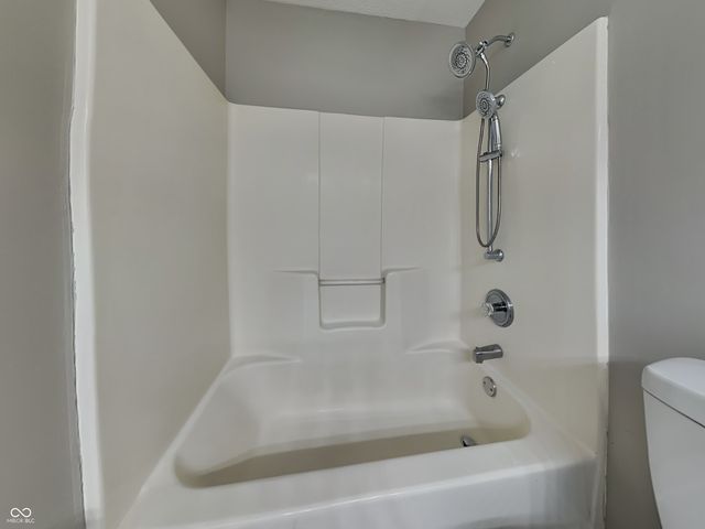 3713 Foxtail Drive, Indianapolis, IN 46235