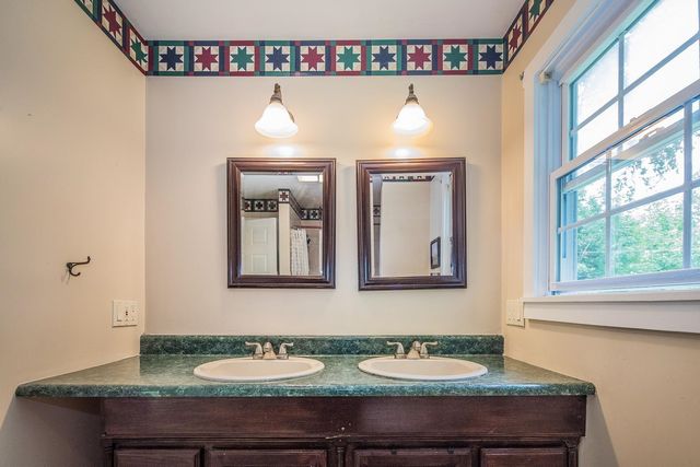995 Centerville Road, Wallingford, VT 05742