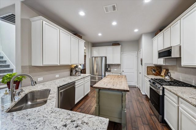 3810 Blaine Oaks Lane, Spring, TX 77386