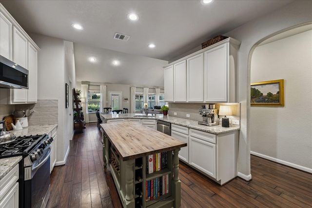 3810 Blaine Oaks Lane, Spring, TX 77386