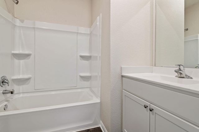 328 Fastboy Lane, Waller, TX 77484