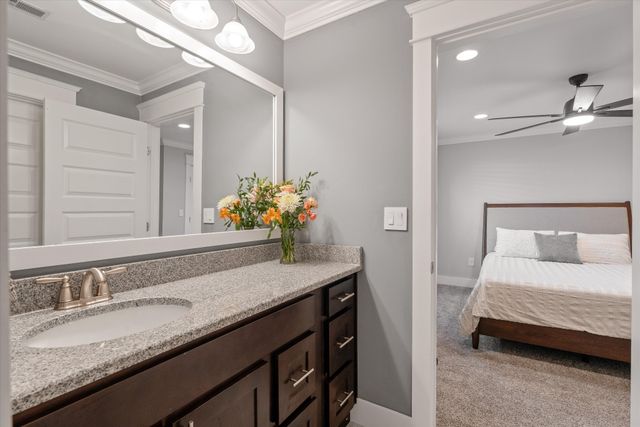 4802B Illinois Ave, Nashville, TN 37209