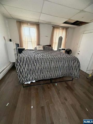 483 Cary Street, Orange, NJ 07050