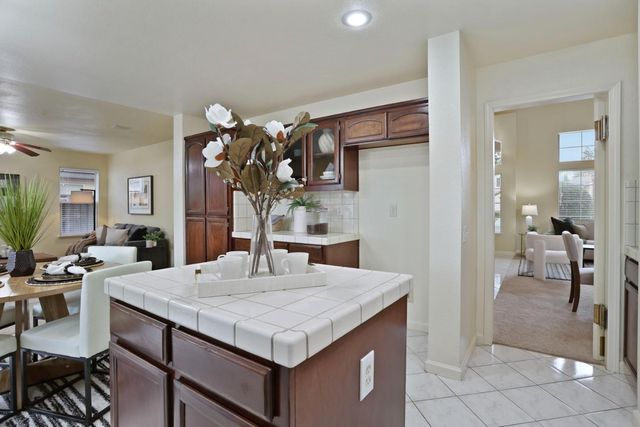 3105 Autumn Chase Cir, Stockton, CA 95219