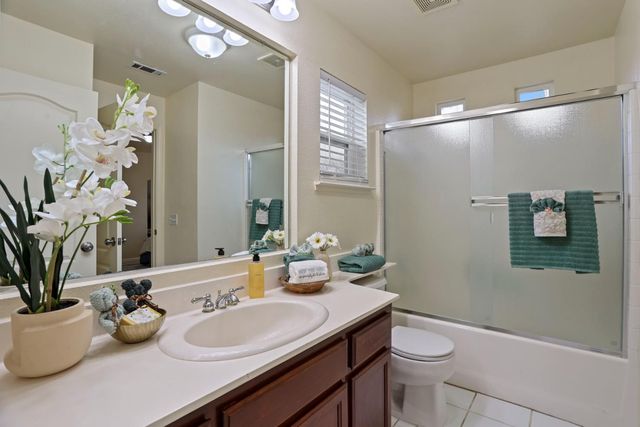 3105 Autumn Chase Cir, Stockton, CA 95219