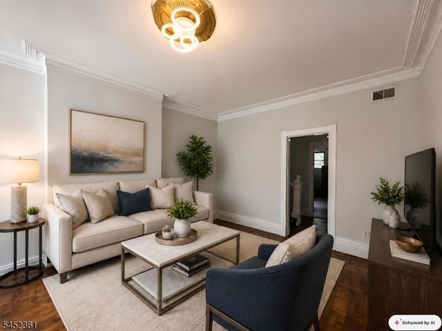 60 Oak Street, Jersey City, NJ 07304