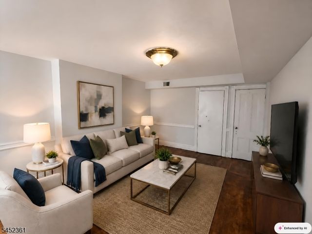60 Oak Street, Jersey City, NJ 07304