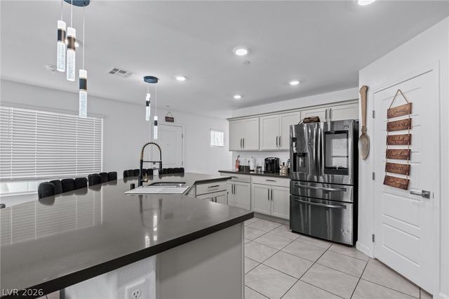 4915 Chidlaw Avenue 3, Las Vegas, NV 89115