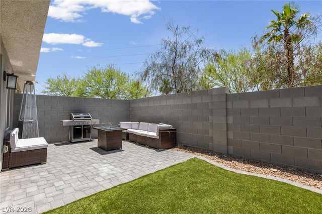 4915 Chidlaw Avenue 3, Las Vegas, NV 89115