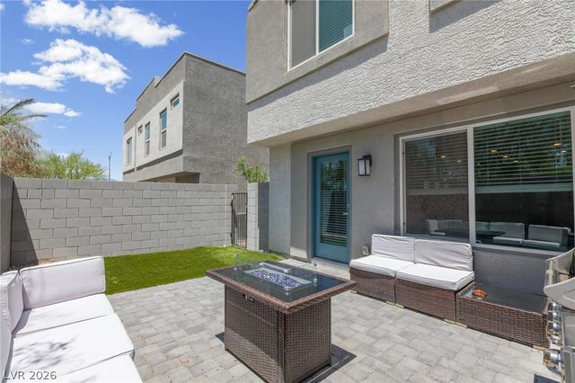 4915 Chidlaw Avenue 3, Las Vegas, NV 89115