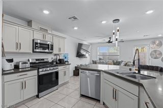 4915 Chidlaw Avenue 3, Las Vegas, NV 89115