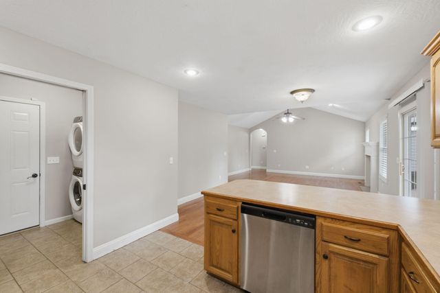 889 W Crestwood Street, Nixa, MO 65714