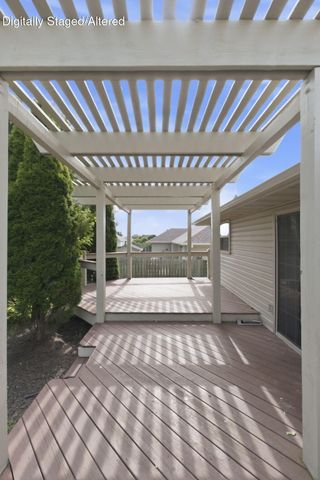 889 W Crestwood Street, Nixa, MO 65714