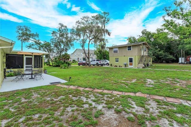 1909 N LAKEWOOD AVENUE, Ocoee, FL 34761