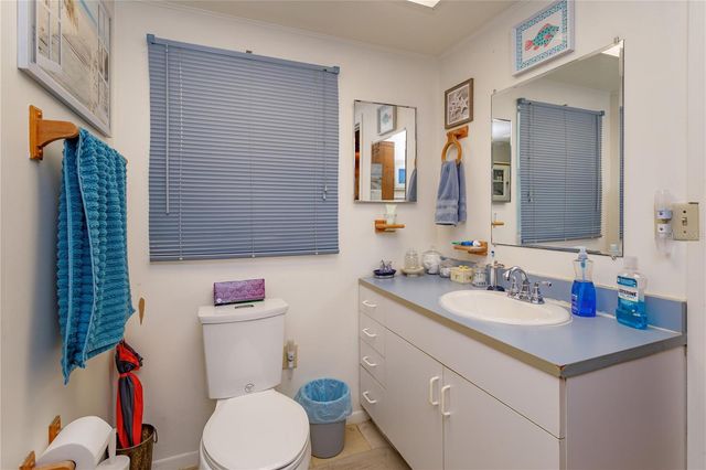 1909 N LAKEWOOD AVENUE, Ocoee, FL 34761