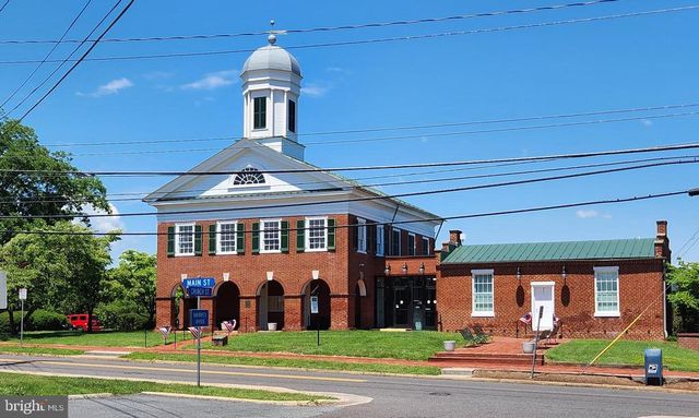 2303 W HOOVER RD, Haywood, VA 22722
