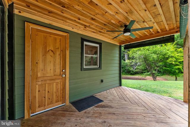 2303 W HOOVER RD, Haywood, VA 22722