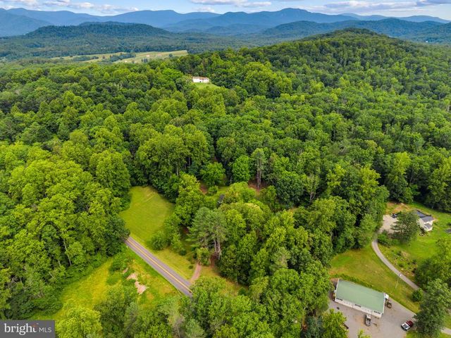 2303 W HOOVER RD, Haywood, VA 22722