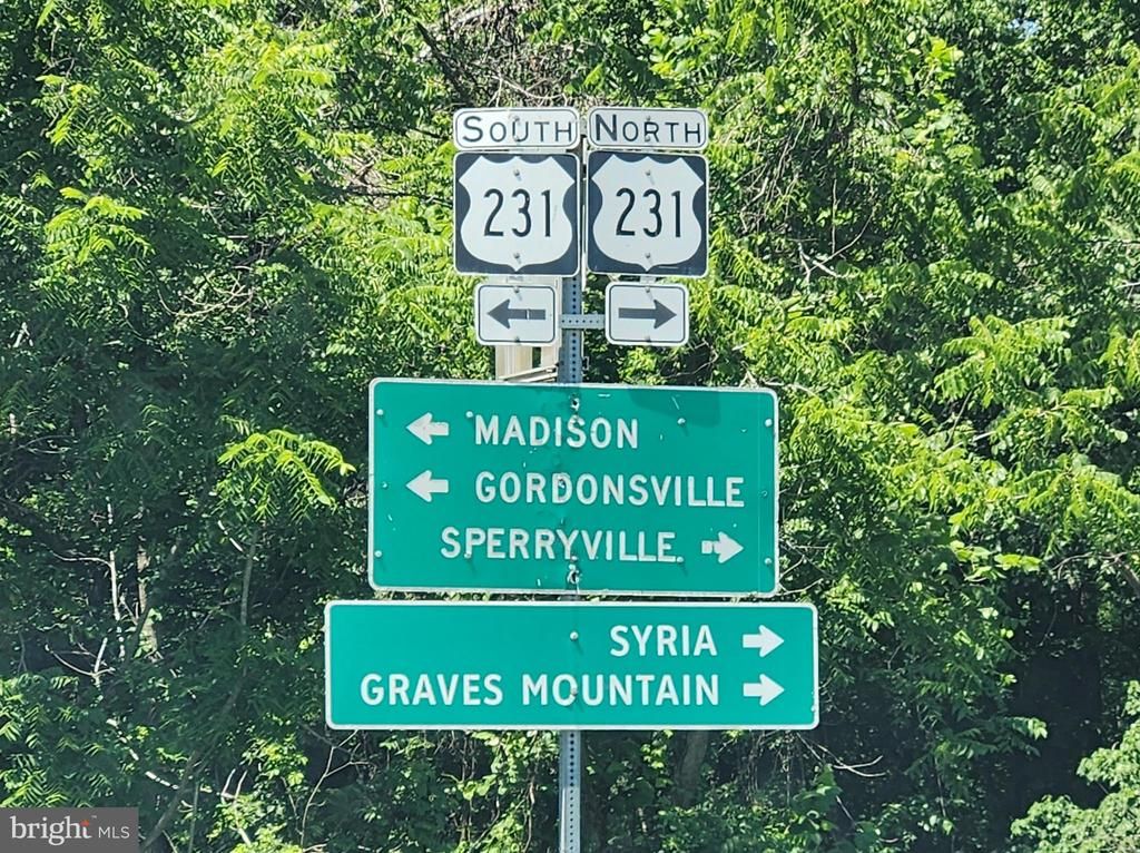 2303 W HOOVER RD, Haywood, VA 22722