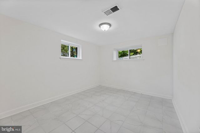 1108 VASSAR RD, Alexandria, VA 22314