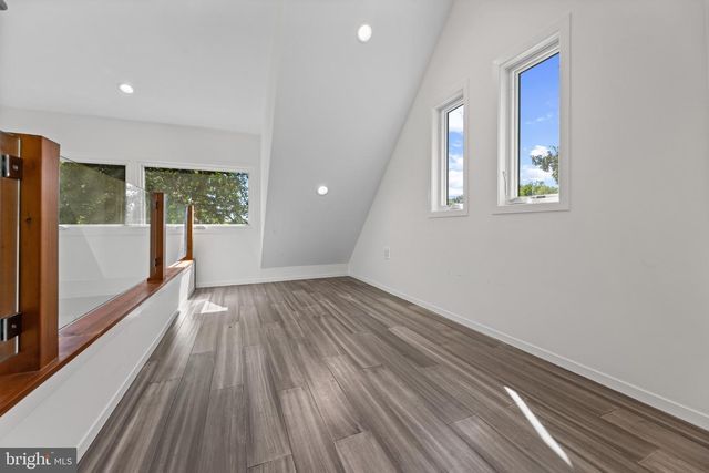 1108 VASSAR RD, Alexandria, VA 22314