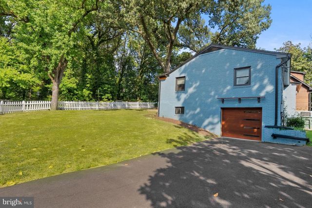 1108 VASSAR RD, Alexandria, VA 22314