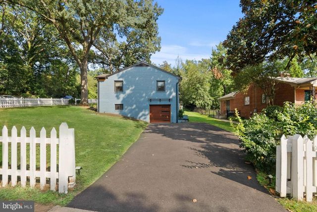 1108 VASSAR RD, Alexandria, VA 22314