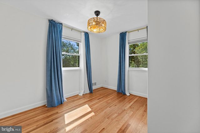 1108 VASSAR RD, Alexandria, VA 22314