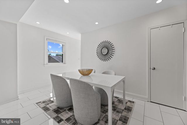 1108 VASSAR RD, Alexandria, VA 22314