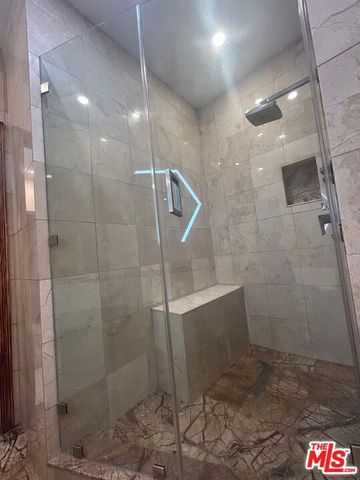 14569 Benefit Street 102, Sherman Oaks, CA 91403