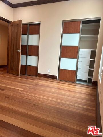 14569 Benefit Street 102, Sherman Oaks, CA 91403