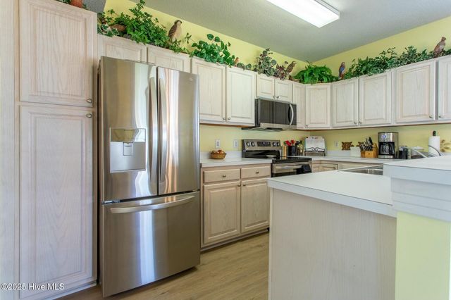 414 Albemarle Boulevard Apt 15a, Hertford, NC 27944