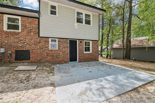 946 Rancho Drive, Fayetteville, NC 28303